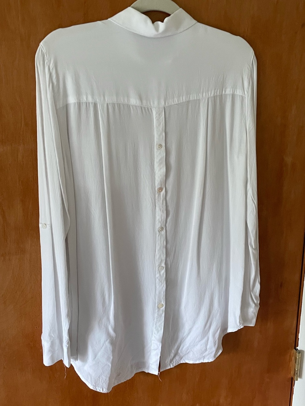 Button down with back buttons - Picture 2 of 3